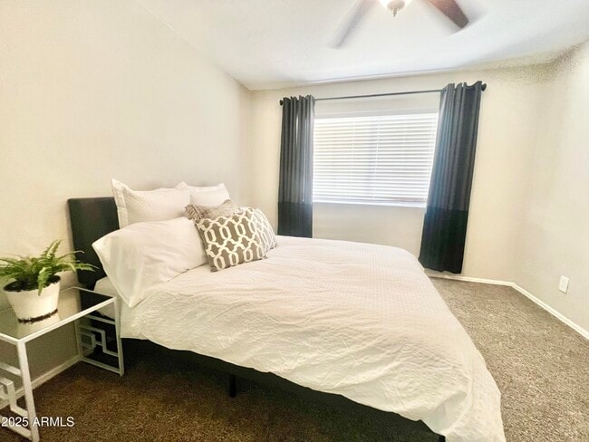 Building Photo - 2855 S Ext Rd