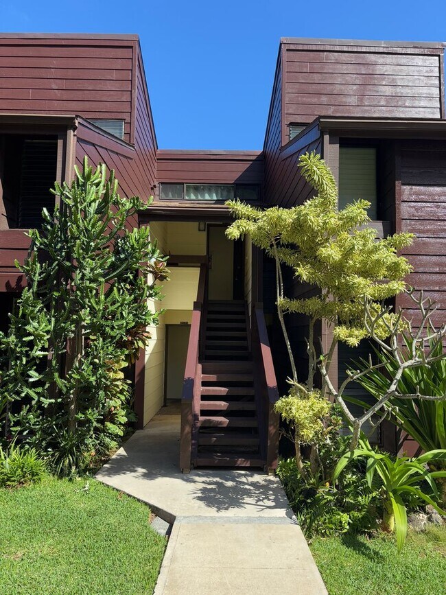 Building Photo - Makaua Village - Kaaawa - 1 Bdrm/1 Bath/1 Prkg - $2,100