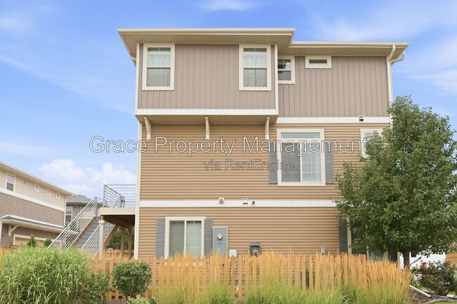 Building Photo - 10596 Waco St