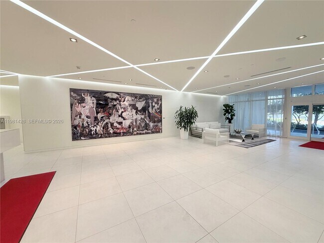 Building Photo - 4250 Biscayne Blvd