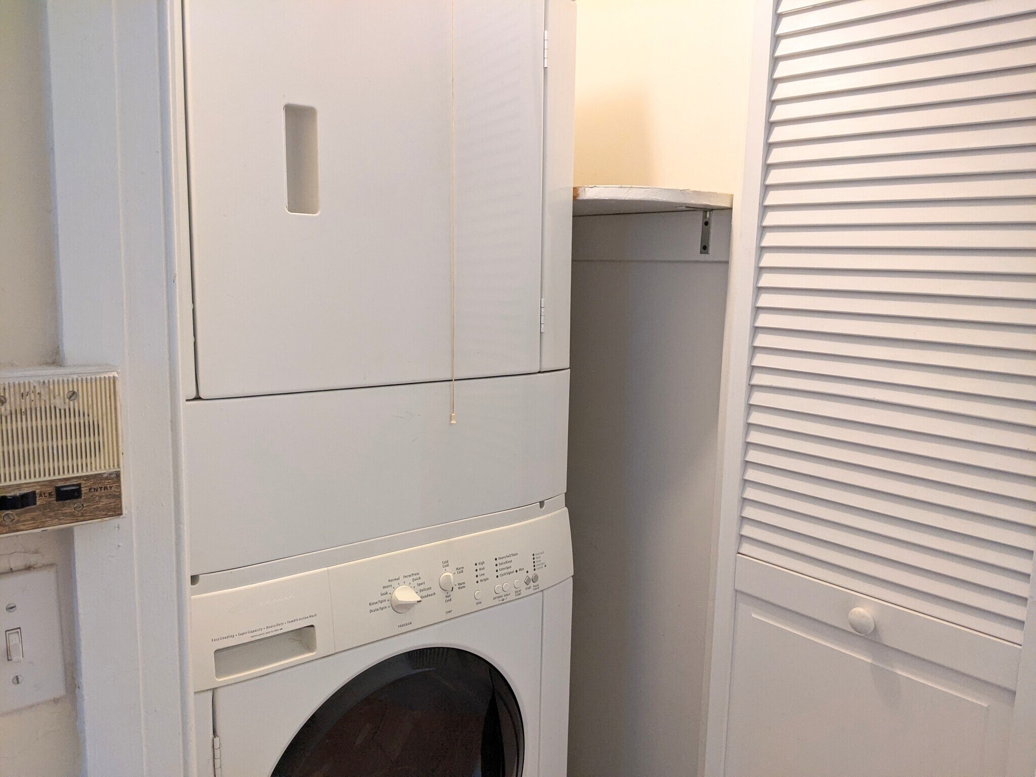 Building Photo - 1308 Sherman Ave