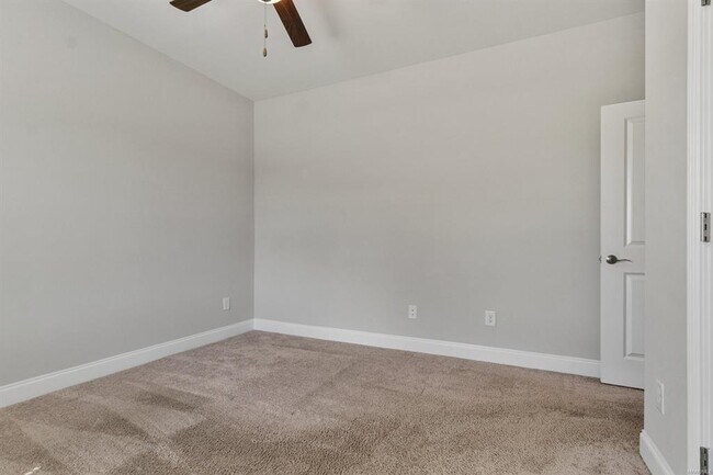 Building Photo - 1420 Wildlife Wy
