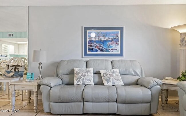 Building Photo - 218 White Sandy Dr