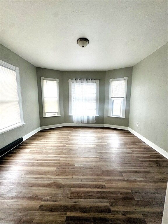 Building Photo - 738 Central St