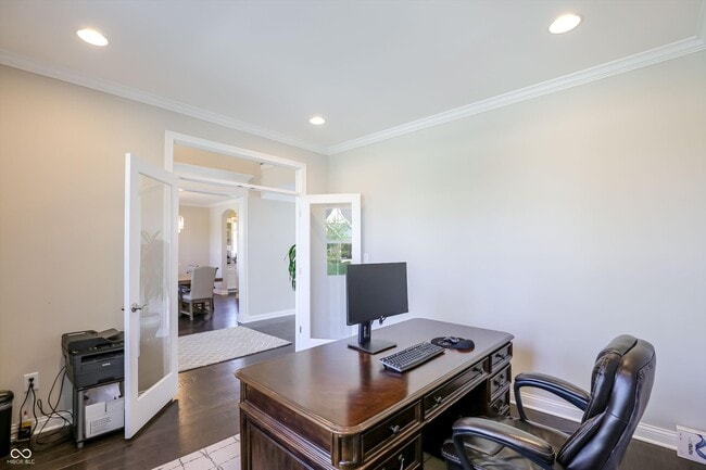 Building Photo - 14375 Trahan Dr