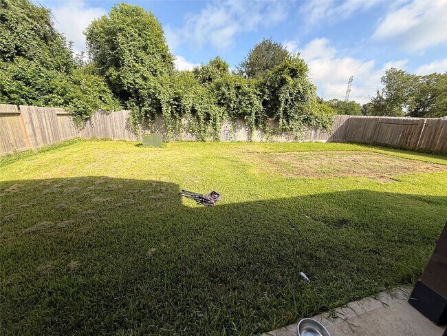 Building Photo - 23609 Zinfandel Dr