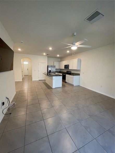 Building Photo - 2883 Peony Pr Ln