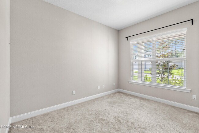 Building Photo - 131 Vly Fls Wy