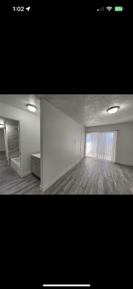 Building Photo - 740 N 11th St