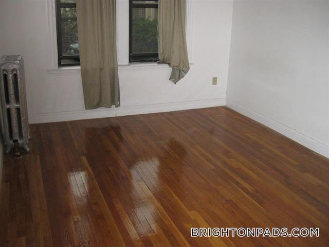 Building Photo - 37 Egremont Rd