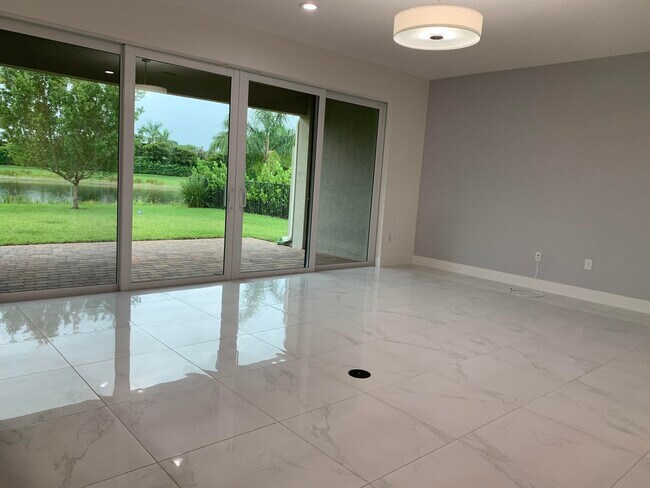 Building Photo - 9754 Celtic Sea Ln