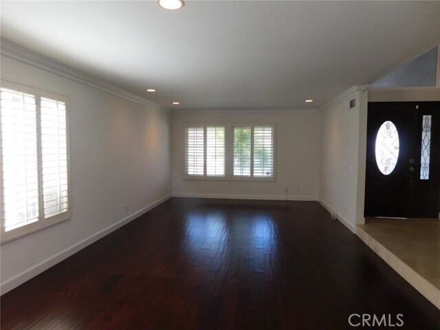 Building Photo - 8312 Kingsdale Dr