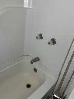 Building Photo - 404 Spine Dr