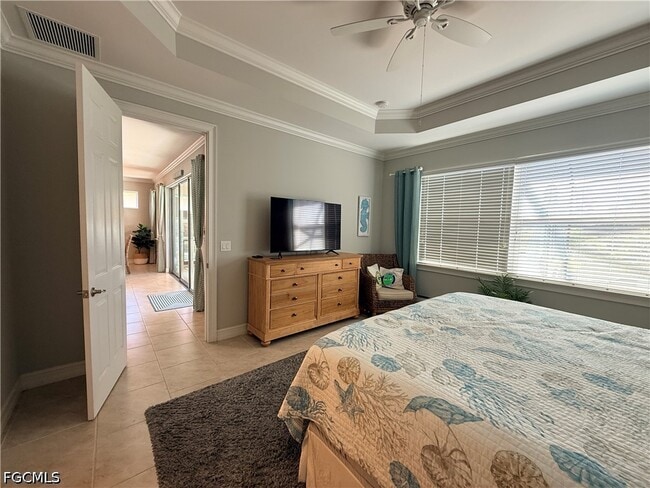 Building Photo - 3920 King Edwards St