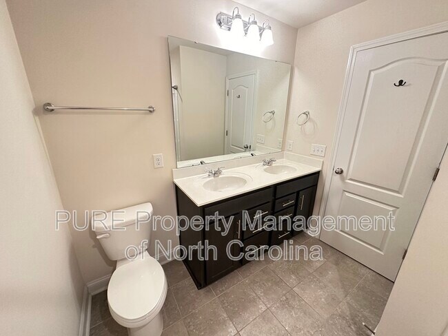 Building Photo - 5302 Tilley Manor Dr