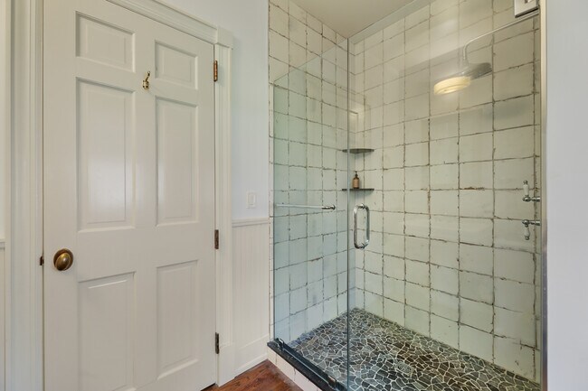 Building Photo - 36 Millard Rd