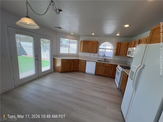 Building Photo - 7309 La Mona Ct