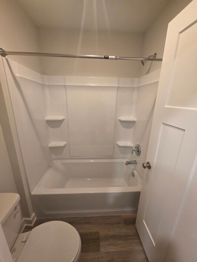 Building Photo - Luxury 4-Bedroom Townhome with Finished Walkout Basement & River Views