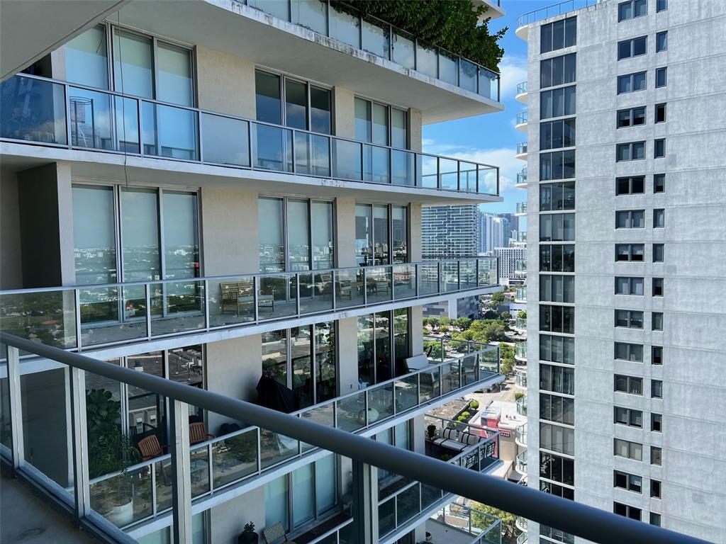 Building Photo - 3470 E Coast Ave