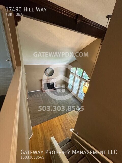 Building Photo - 17490 Hill Way