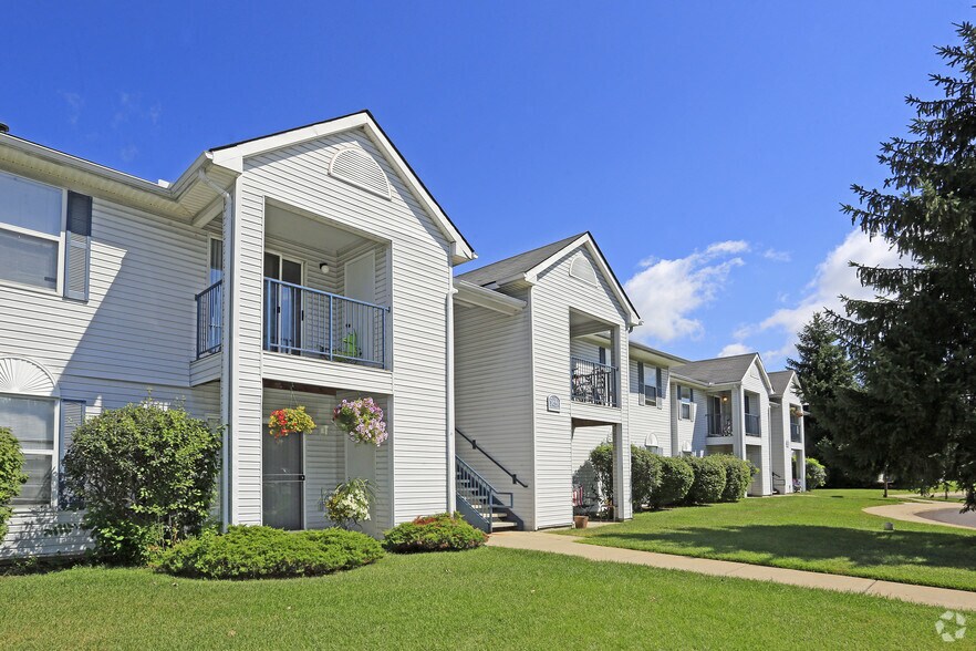 Bridgewater Park of Clarkston 5801 Bridgewater Dr Clarkston MI 48346