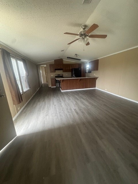 Building Photo - 760 Reyes Silva Ln