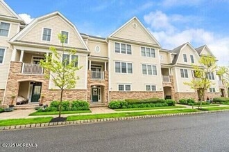 Building Photo - 6 Greeley Terrace