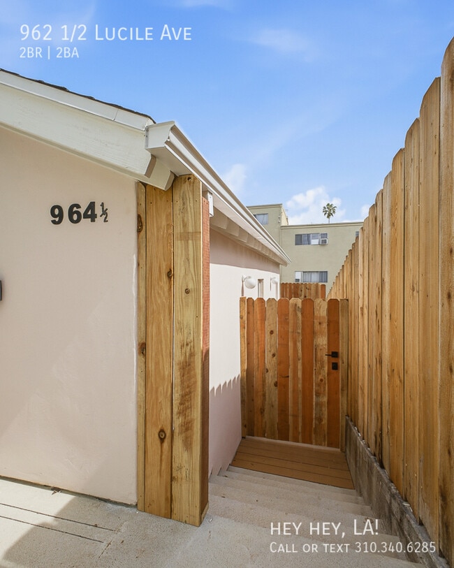 Building Photo - 962 1/2 Lucile Ave-