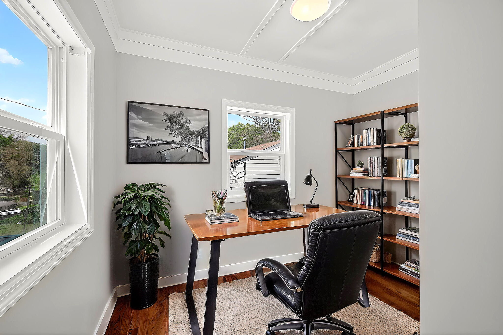 Building Photo - 1310 Kenilworth Dr SW