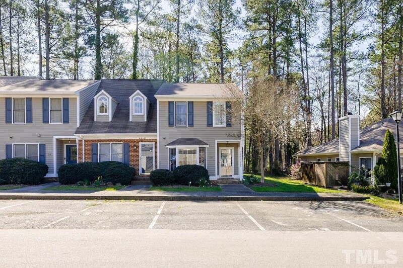 Building Photo - 56 Forest Oaks Dr