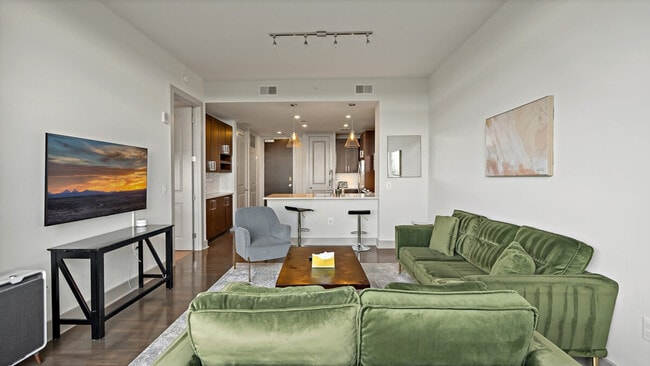 Building Photo - 1544 Spring Gate Dr.