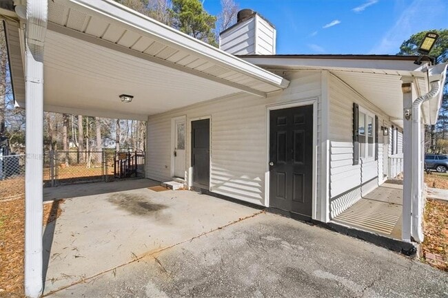 Building Photo - 1220 Ridge Rd