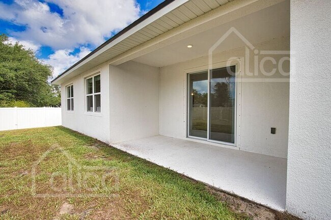 Building Photo - 3539 Donahue Ave
