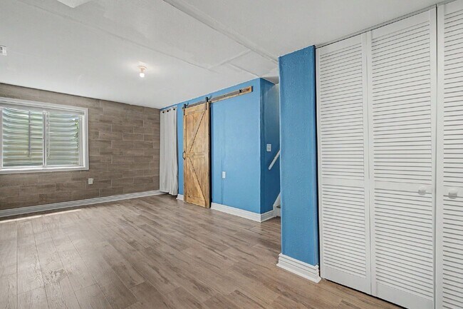 Building Photo - 6991 Prairie Wind Dr