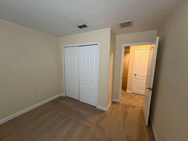 Building Photo - 6 BEDROOM + LOFT, 3 BATH HOME INDEPENDENCE COMMUNITY WINTER GARDEN/ WINDERMERE