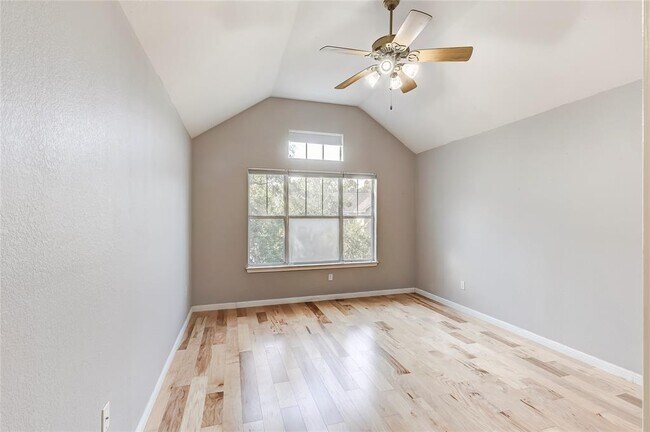Building Photo - 4501 Whispering Valley Dr