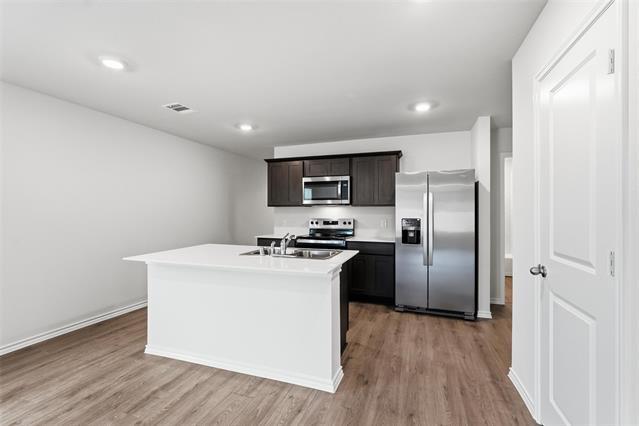 Building Photo - 1325 Brook Ln