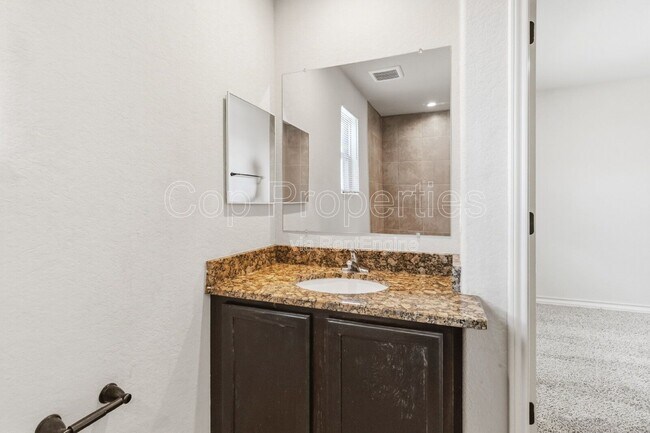 Building Photo - 7102 Micayla Cv