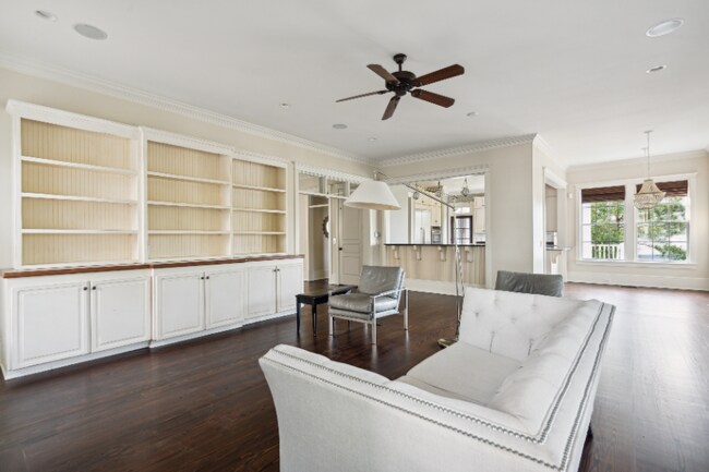 Building Photo - 6BD/5BA Custom Home for Lease in Daniel Island Park