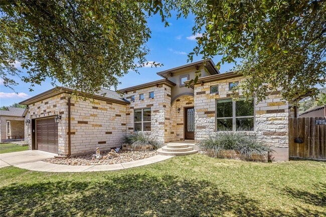 Primary Photo - 21434 Lakefront Dr