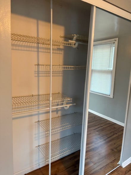 Building Photo - 146 1st St