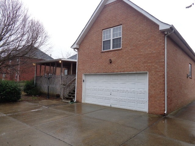 Building Photo - 602 Glenties Dr