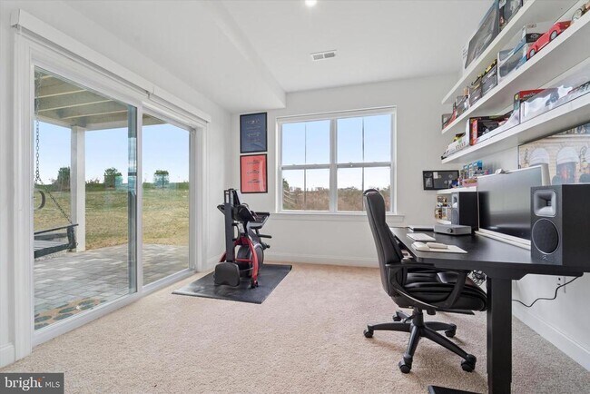 Building Photo - 25 Copper Ct