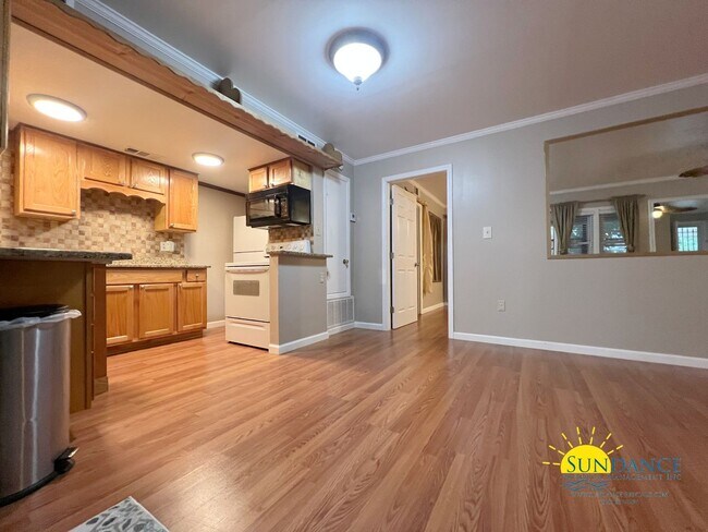 Building Photo - Stunning Spanish Villas Condo in Fort Walton Beach!