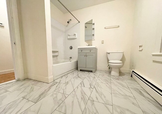 Building Photo - 1574 Tremont St