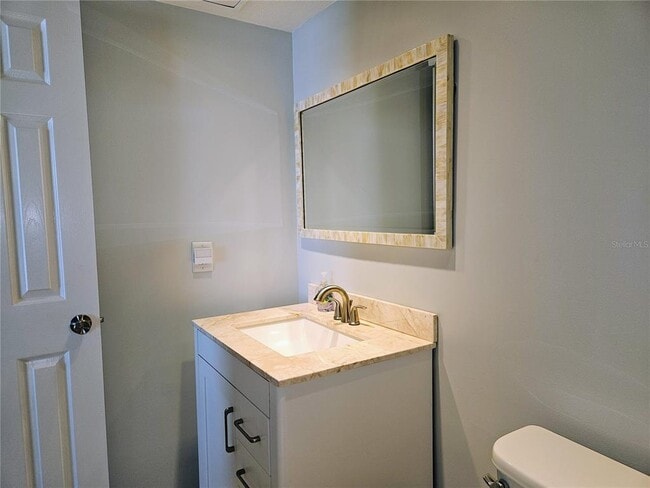 Building Photo - 255 Capri Cir N