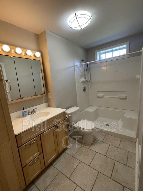 Building Photo - 22 Luce Ave