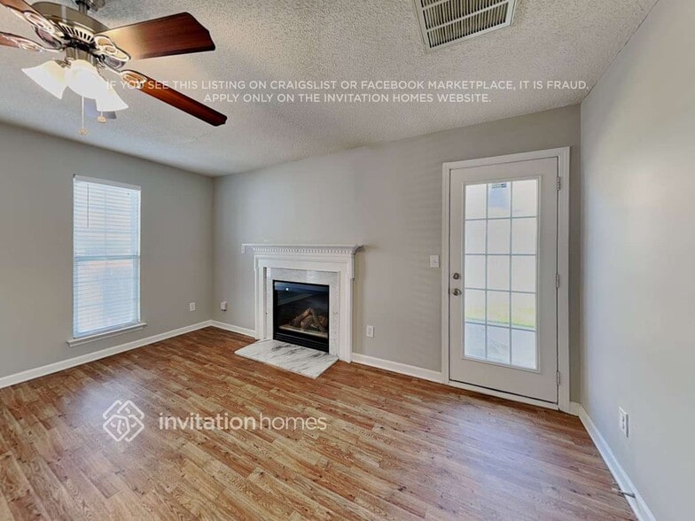 Building Photo - 15250 Leslie Brooke Rd