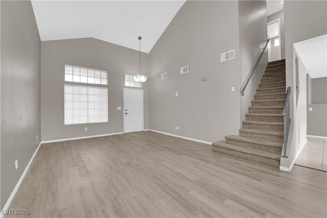 Building Photo - 340 Rancho Del Norte Dr