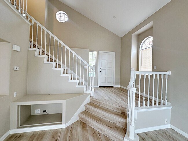Building Photo - REMODELED 3 BEDROOM HOME IN SOUTH SHORES